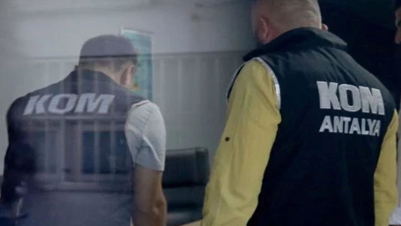 Antalya’da hafriyat operasyonu: 20 gözaltı