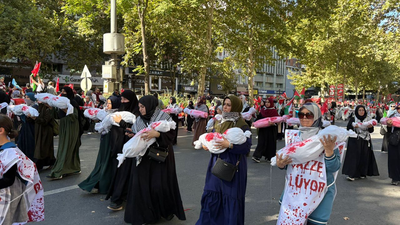 Ankara’da Gazze Kararlılık Yürüyüşü: Yüzbinler Filistin için tek yürek oldu