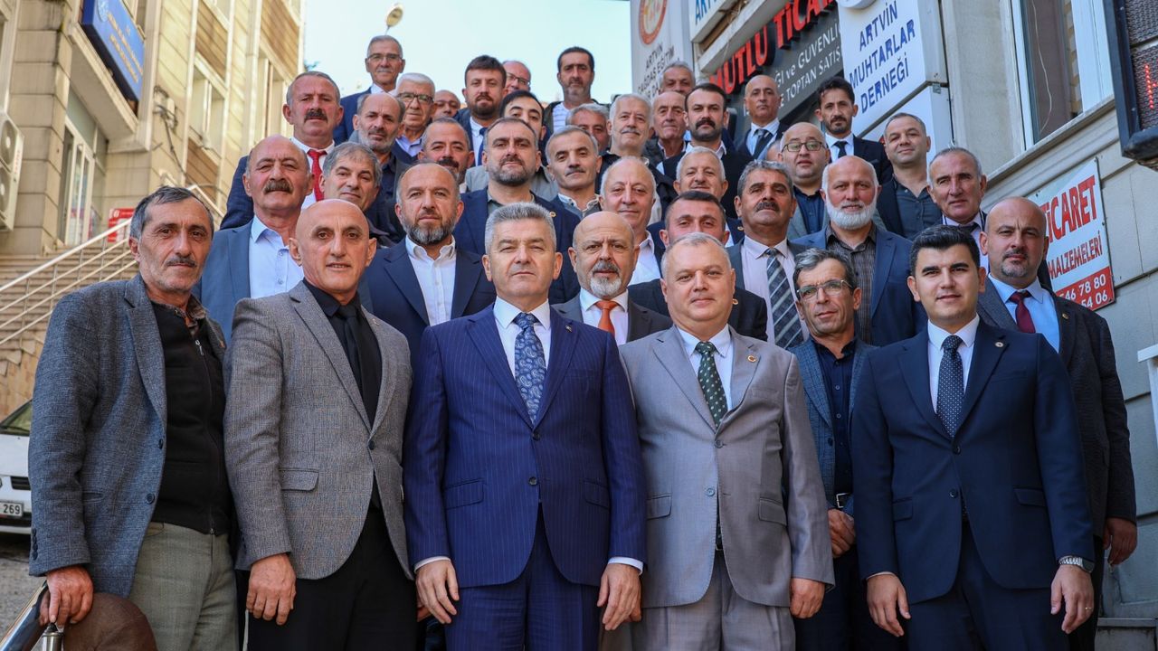 Artvin Valisi Ergün: Muhtarlarımız devletimizin vatandaşımıza ulaşan kılcal damarlarıdır