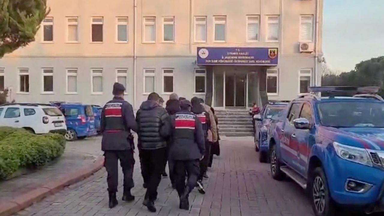 31 ilde FETÖ operasyonu: 50 şüpheli tutuklandı