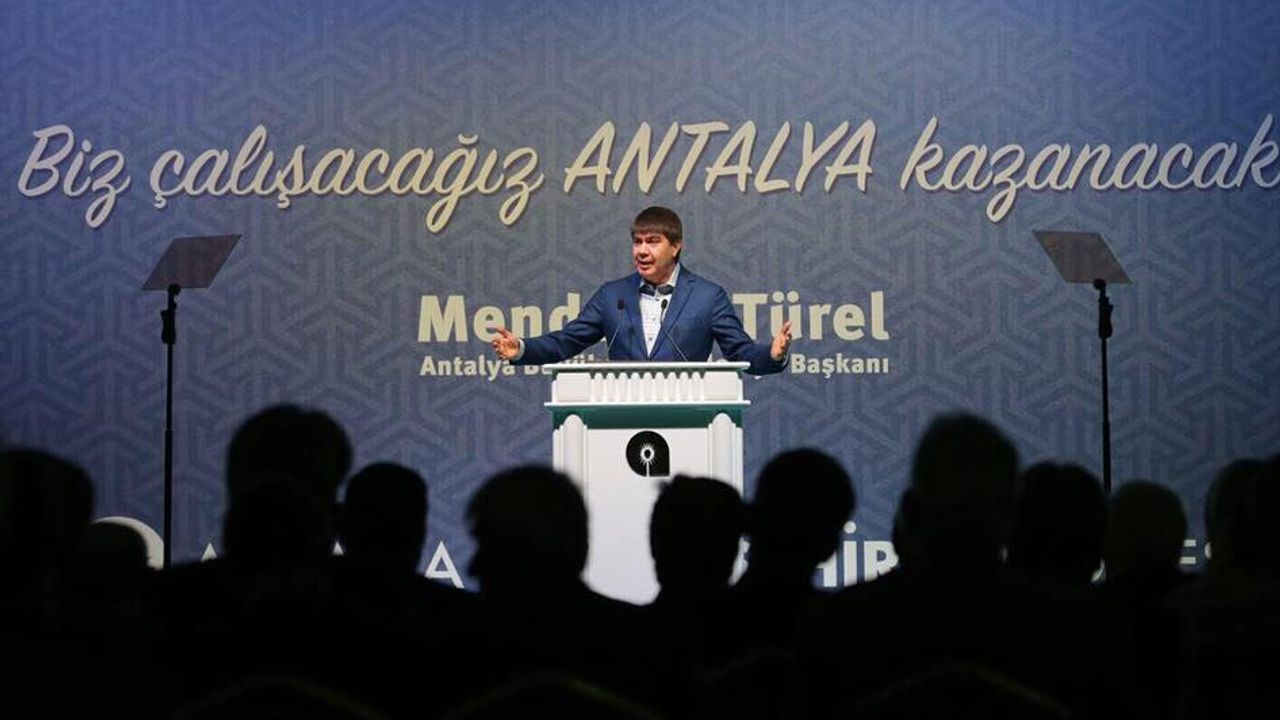 Menderes Türel’den “Güçlü Türkiye için temiz belediyeler” mesajı