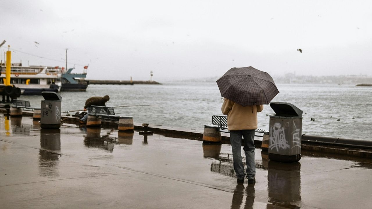 Marmara, Ege ve Akdeniz’de kuvvetli sağanak uyarısı