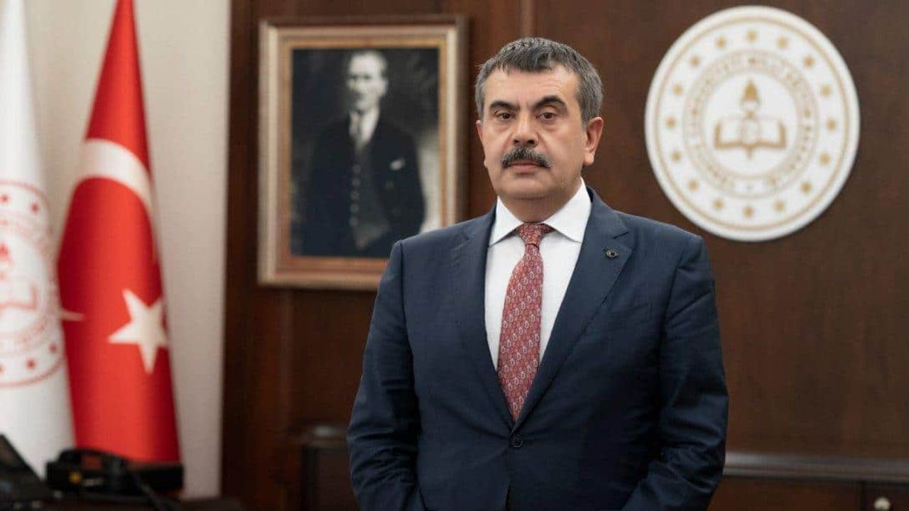 Bakan Tekin: Öğretmenlerimizin emeği Türkiye’nin yarınlarını inşa ediyor