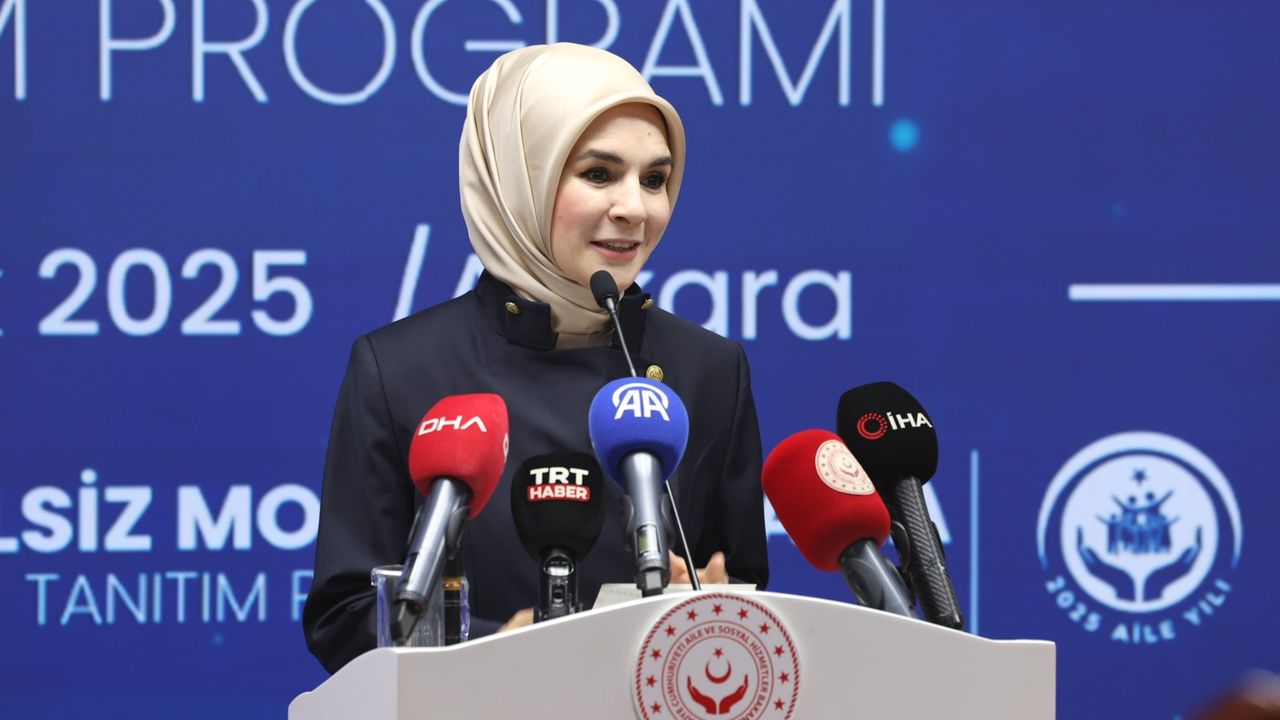 3 Aralık Dünya Engelliler Gününde ‘Engelsiz Mobil Uygulama’ programı hayata geçti