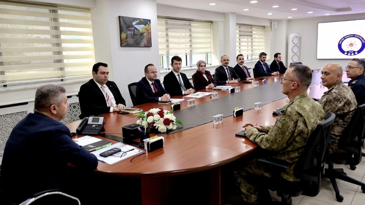 Artvin’de Güvenlik ve Asayiş Koordinasyon Toplantısı düzenlendi