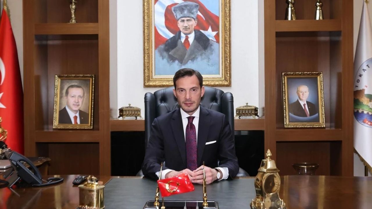 Belediye başkanının makam odasında dinleme cihazı bulundu: 2 kişi tutuklandı