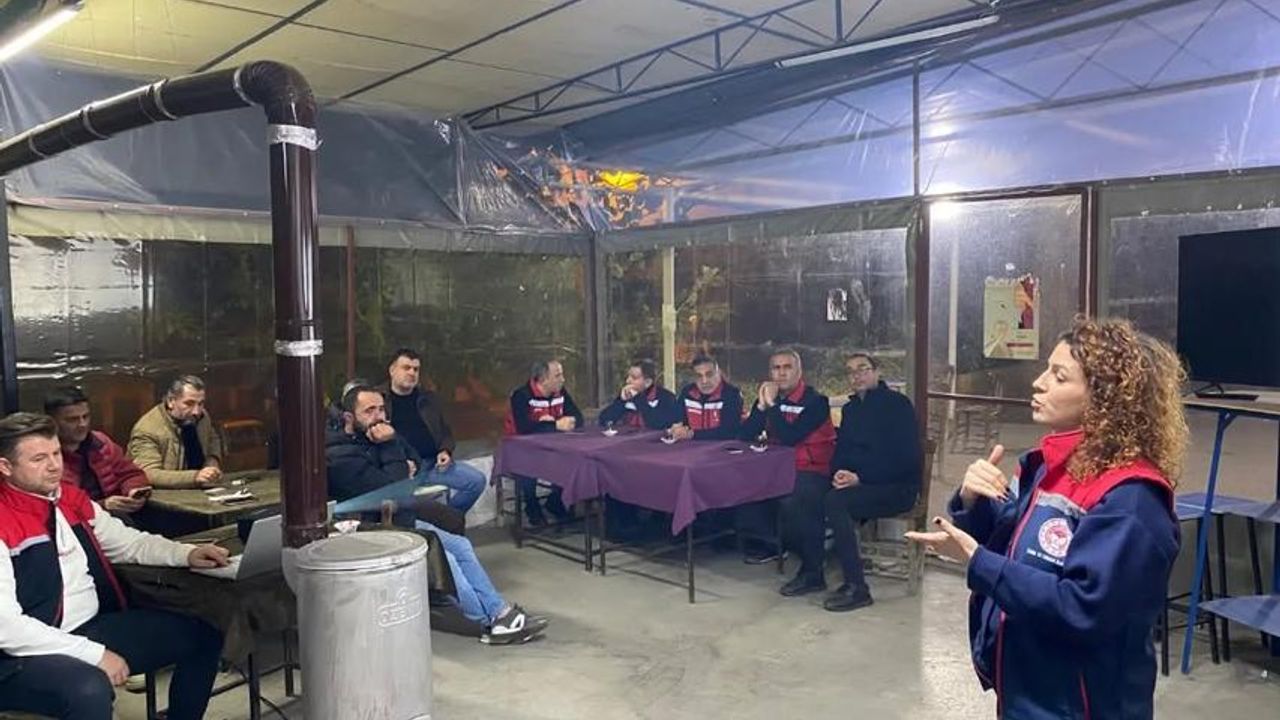 Aydınlı hayvan üreticilerine şap bilgilendirmesi