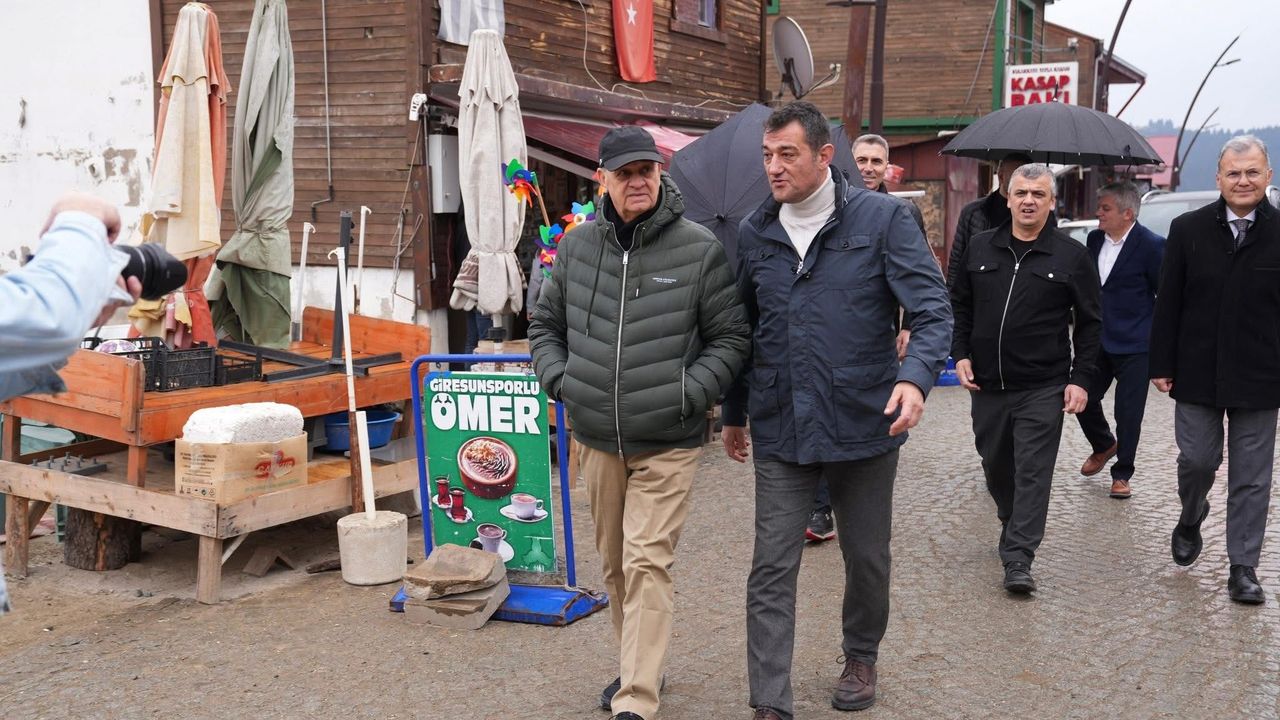 Giresun’dan Eski Genel Kurmay Başkanı İlker Başbuğ geçti