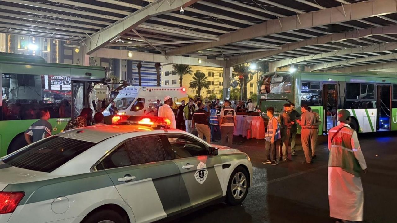 Mekke’de Türk kafilesine otobüs çarptı: 1 ölü, 2 yaralı