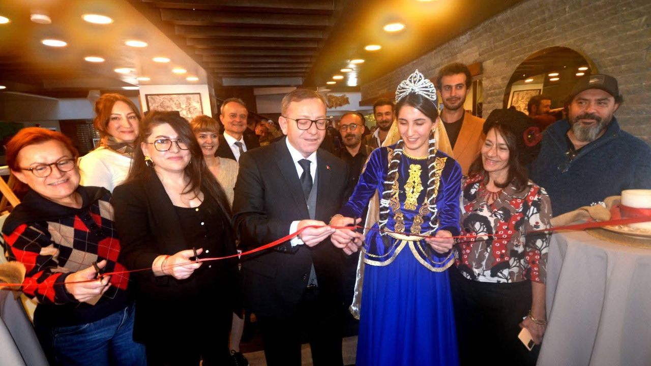 V. Uluslararası Sanat Çalıştayı Resim Sergisi Sarıkamış’ta açıldı