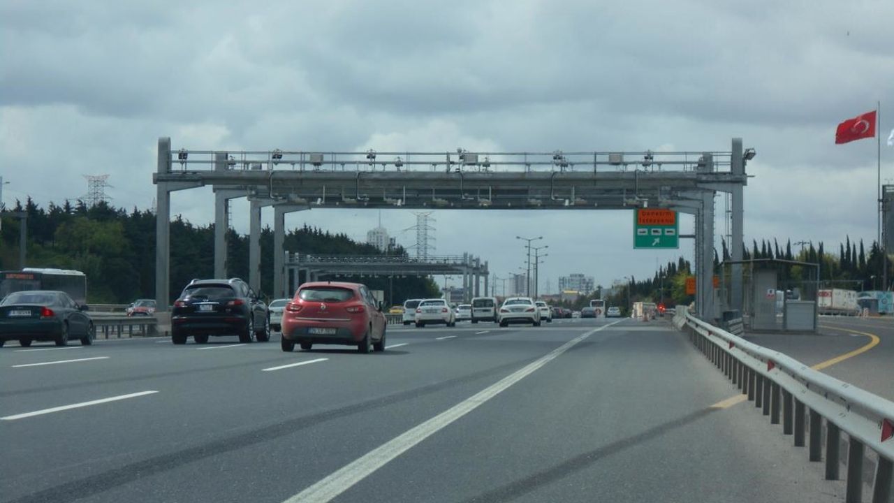 Köprü ve otoyol geçiş ücretlerinin zam oranı belli oldu