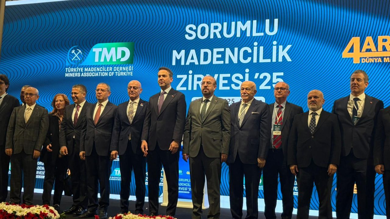 Bakan Bayraktar: “Madenlerde dışa bağımlılığı bitirmek istiyoruz”