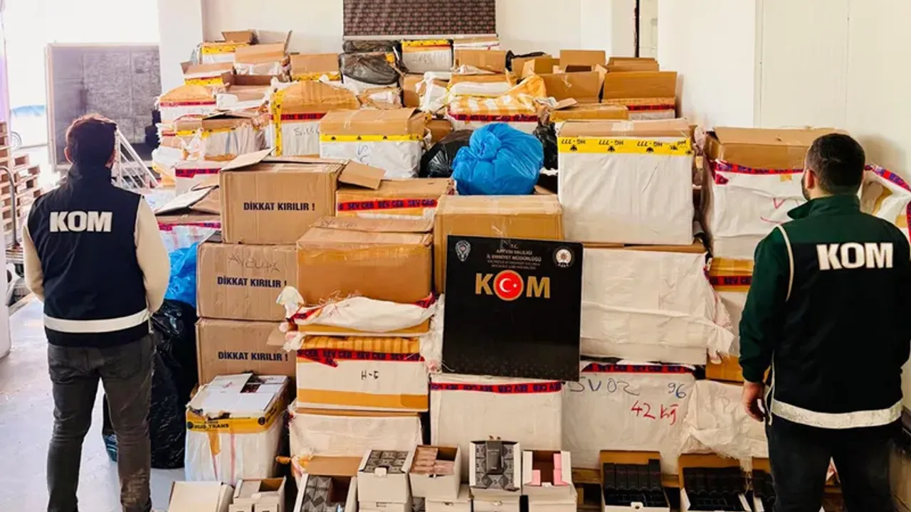 Artvin’de dev operasyon: 300 milyonluk kaçak ürün yakalandı