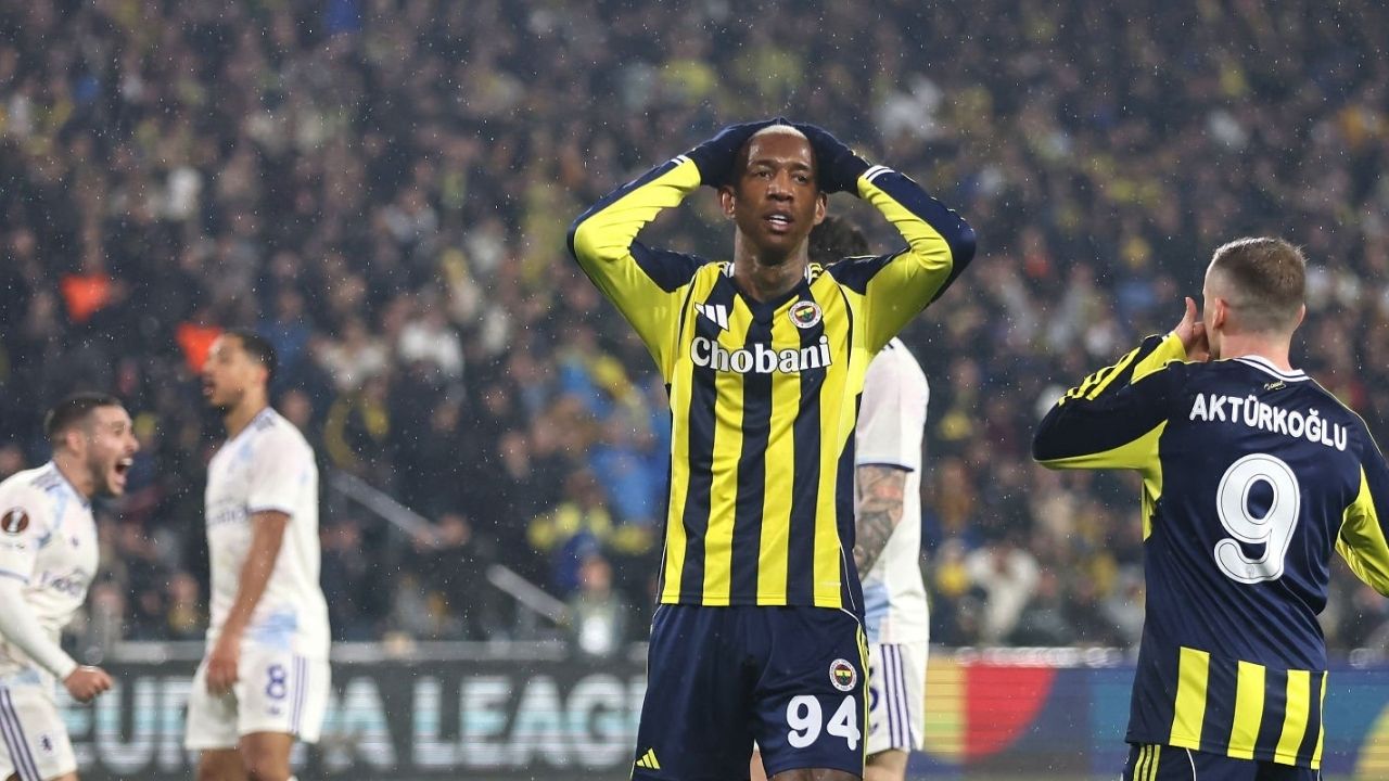 Fenerbahçe evinde Aston Villa’ya tek golle mağlup oldu