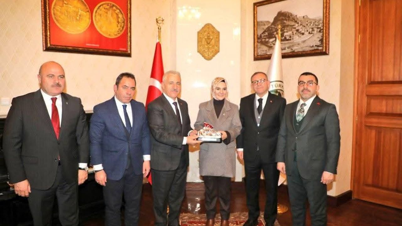 Sarıkamış Şehitleri 111. Yıl Dönümü anma etkinlikleri için Bakan Göktaş Kars’ta…