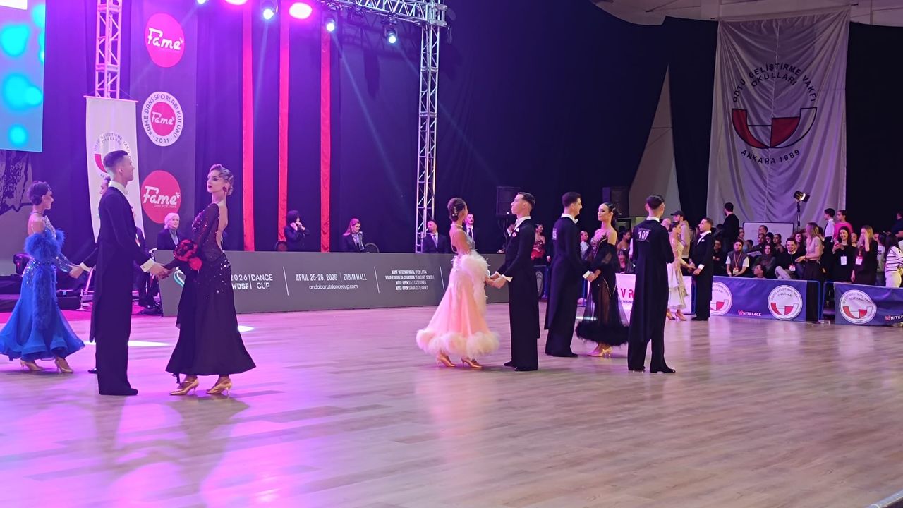 Dünya dansının ritmi Ankara’da attı
