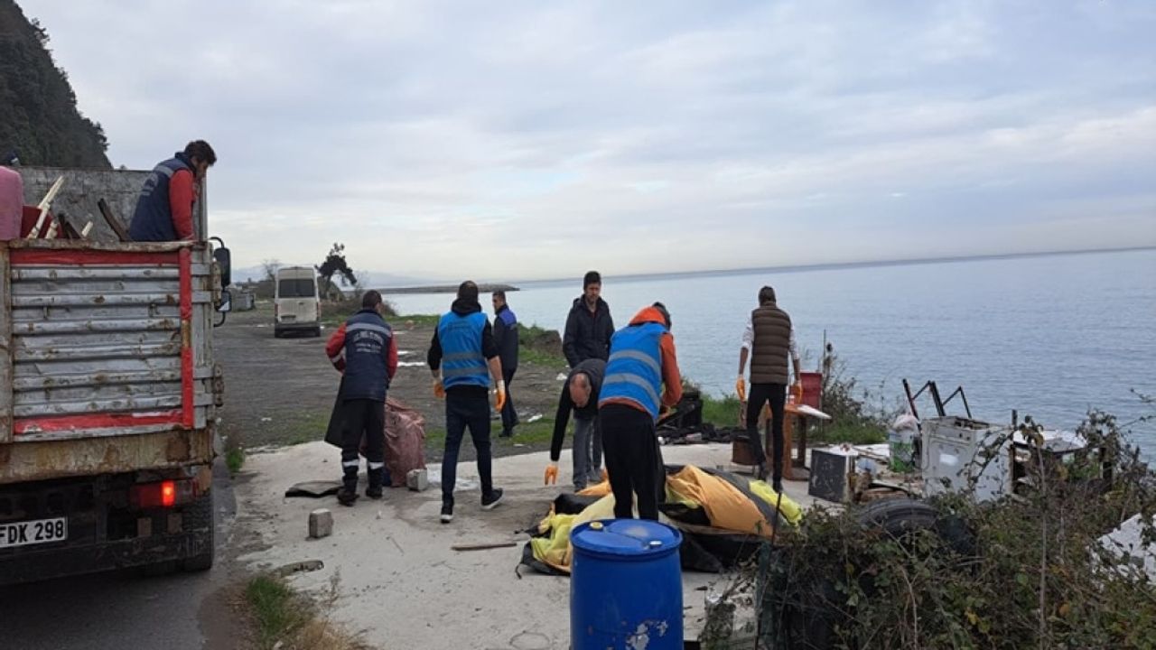 Kdz. Ereğli ‘de plajlar bölgesi kaçak yapı ve işgallerden temizlendi