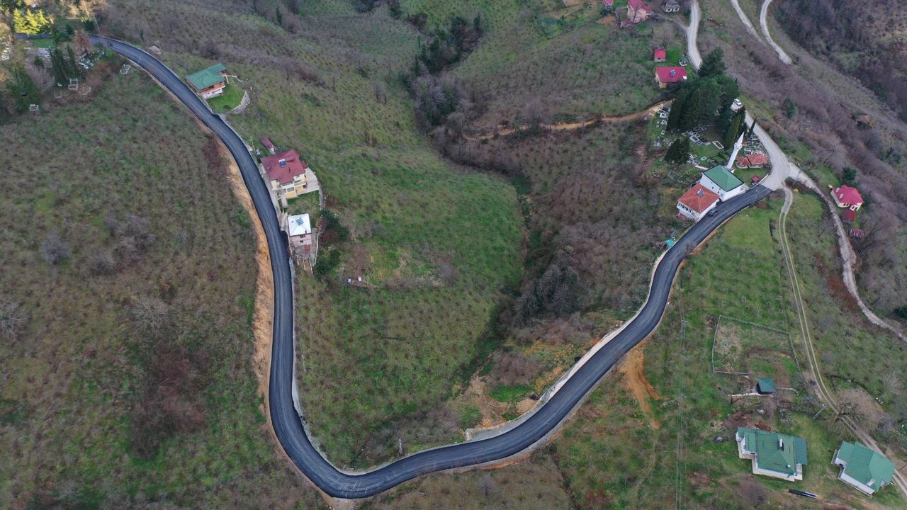 Orhaniye – Boztepe yolu asfaltlandı