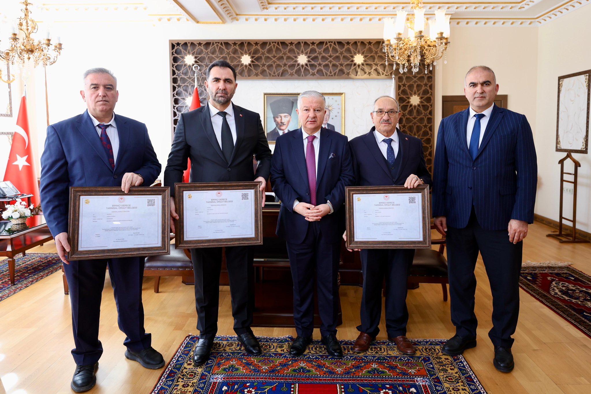 Aksaray’da Birlik Başkanlarına “Birinci Derece Tarımsal Örgüt Belgesi” Takdim Edildi