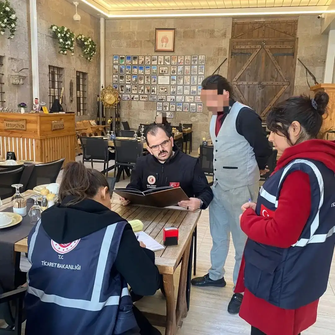 Aksaray’da restoranlarda fiyat etiketi denetimi gerçekleştirildi