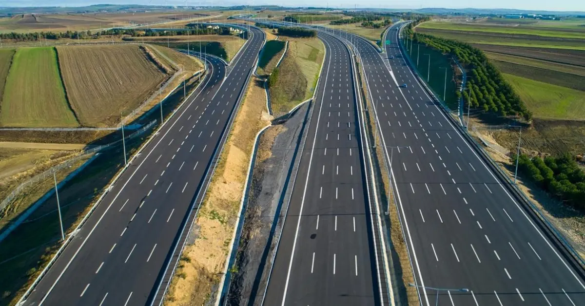 Kara yollarında akıllı dönüşüm hız kazandı