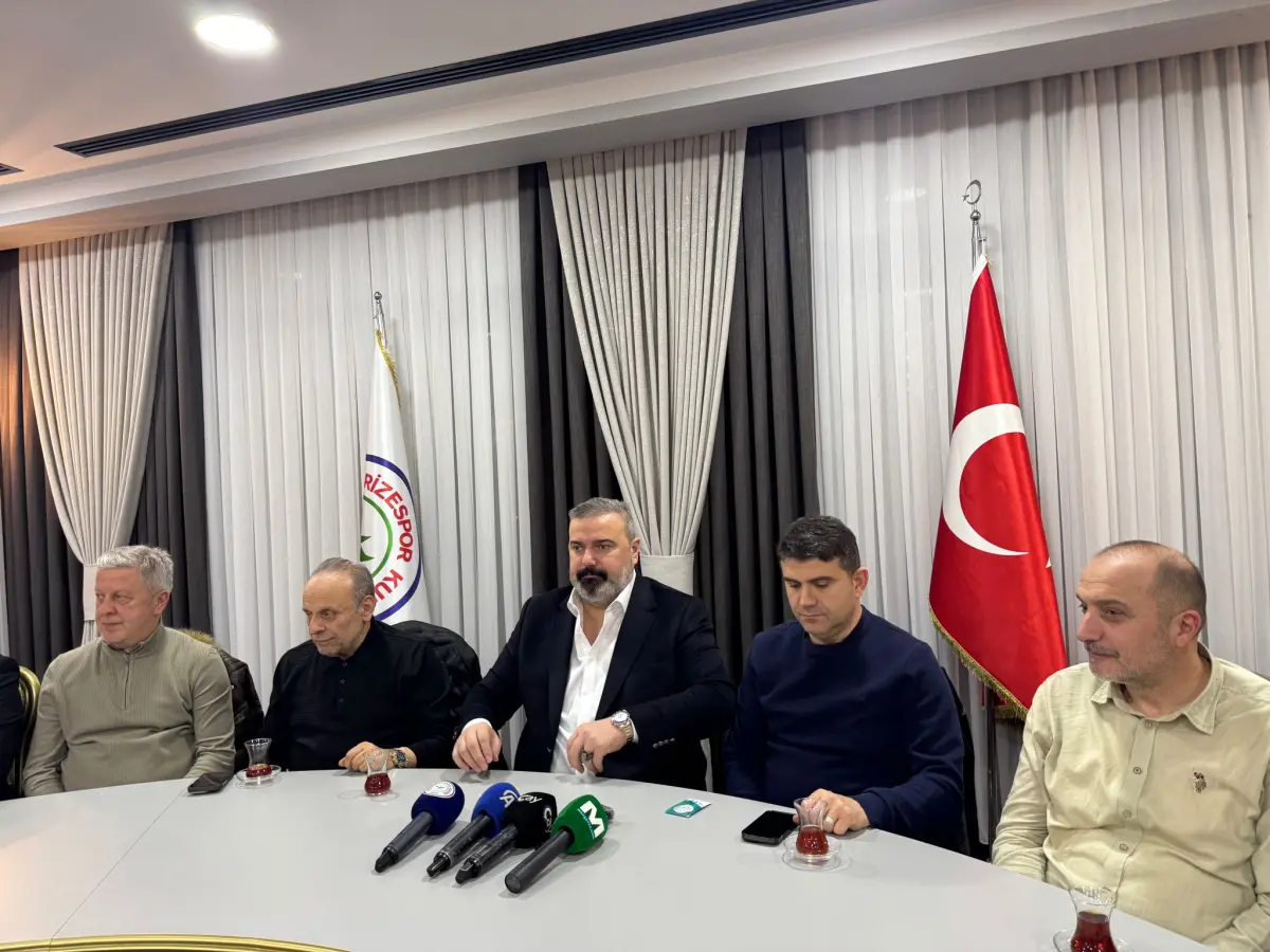Rizespor Başkanı Turgut: Bütün maçlara mutlak kazanmak için çıkıyoruz