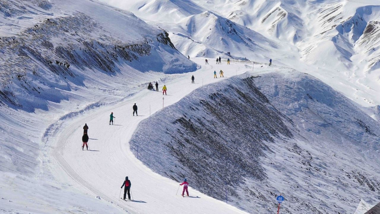 Türkiye’de karın en yoğun olduğu kayak merkezi belli oldu