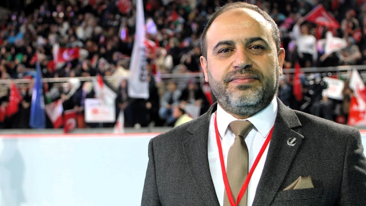 Yeniden Refah Partisi Adana İl Başkanı Özdemir:”Şov yapmayın işinizi yapın”