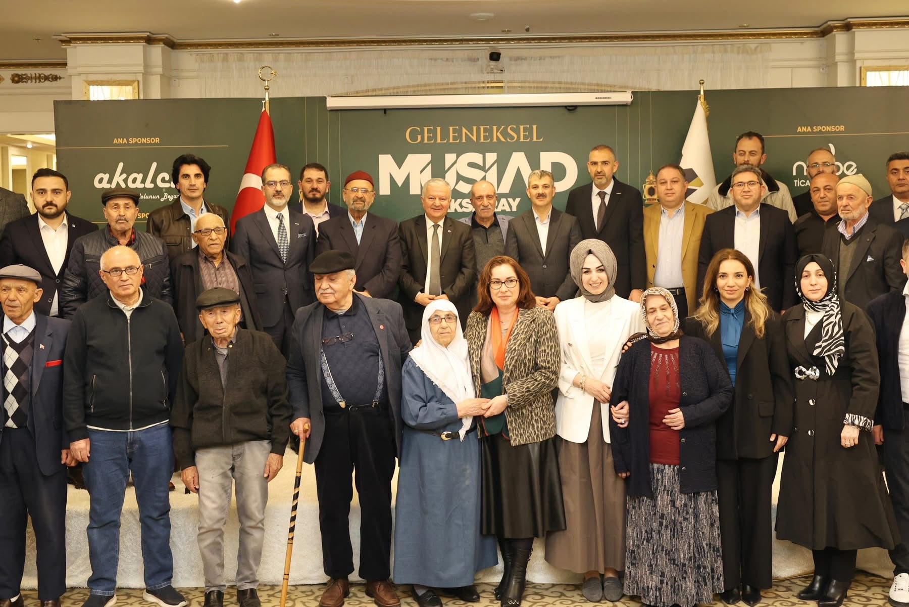 Aksaray MÜSİAD’dan Duygulandıran İftar: İş Dünyası ve Asırlık Çınarlar Aynı Masada