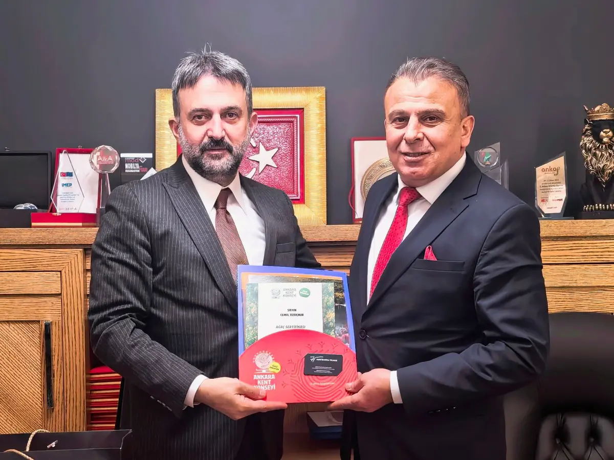 Akk Başkanı Halil İbrahim Yılmaz, Ankara Marangozlar Esnaf Ve Sanatkârlar Odası Başkanını ziyaret etti