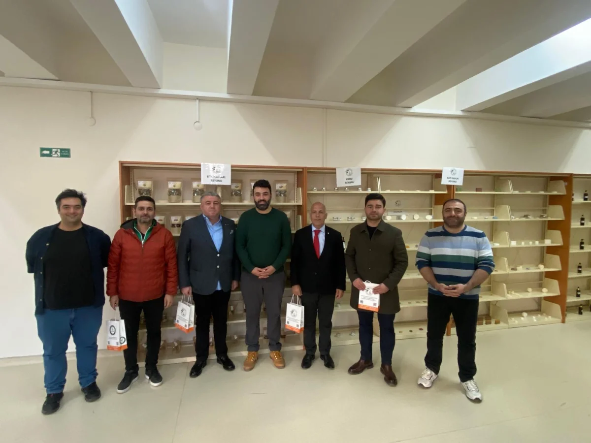Artvin Ticaret Borsası’ndan tıbbi ve aromatik bitkiler uygulama ve araştırma merkezine ziyaret