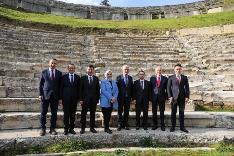 Bakan Gürlek, Düzce’de Konuralp Antik Tiyatrosu’nu ziyaret etti