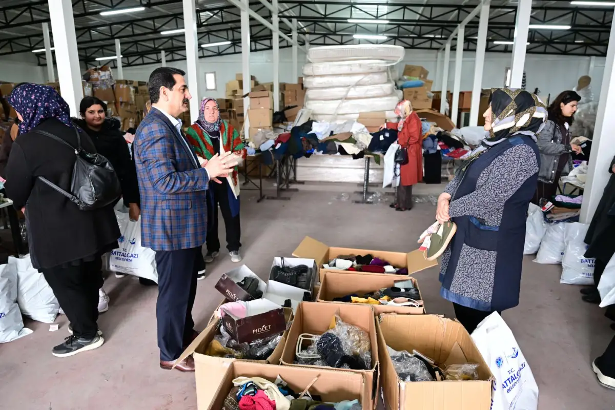 Battalgazi’de hayırsever destekli yardımlar yıl boyu devam ediyor