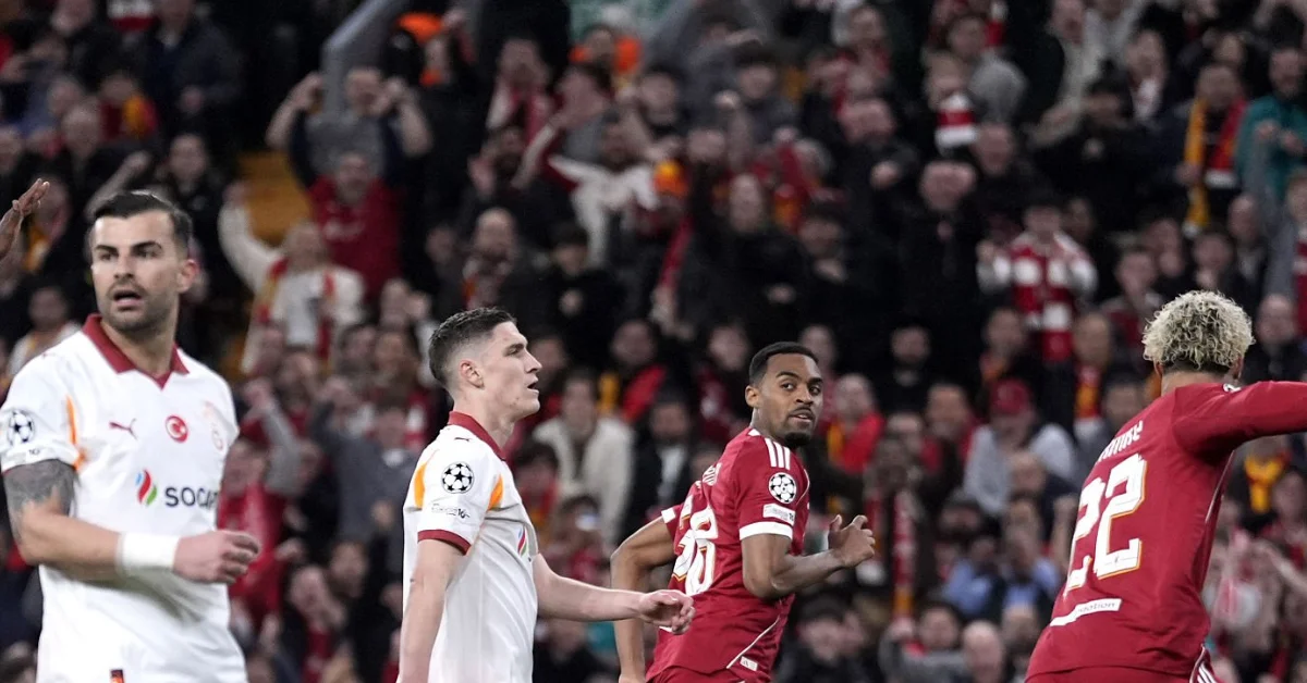 Galatasaray, Anfield’da ağır yenilgiyle Devler Ligi’ne veda etti