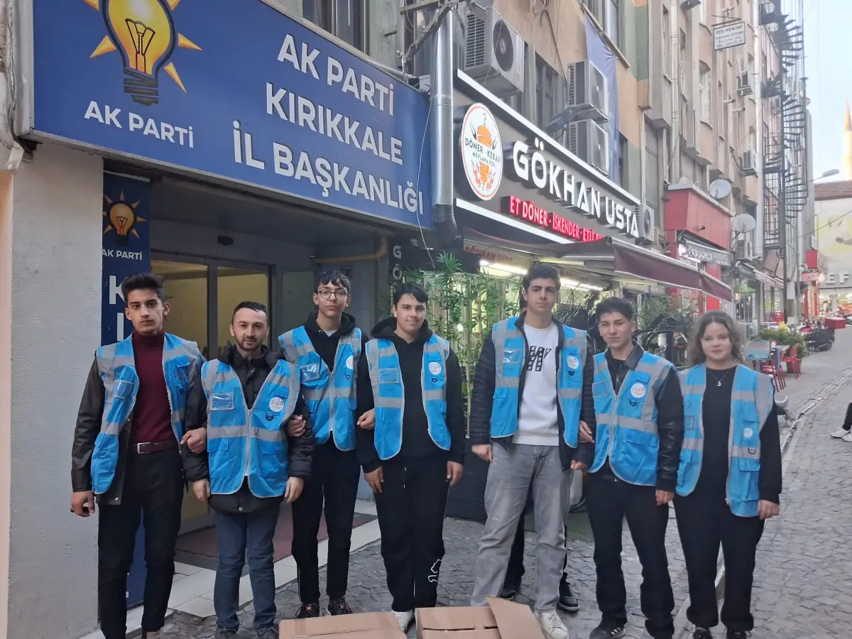 Gençlik Kolları’ndan “İftara 5 Kala” çalışması