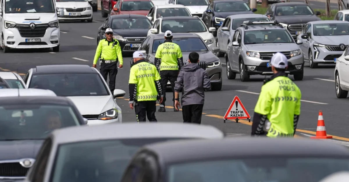 İstanbul’da “Huzur” operasyonu: 527 gözaltı