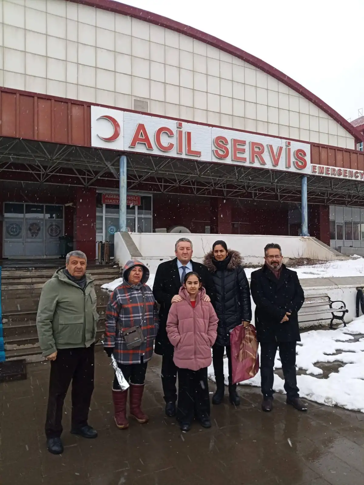 İYİ Parti Kars Teşkilatından Sağlık Çalışanlarına Tıp Bayramı ziyareti