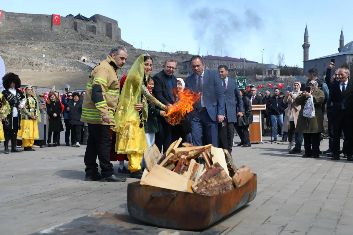 Kars’ta Nevruz Bayramı kutlandı