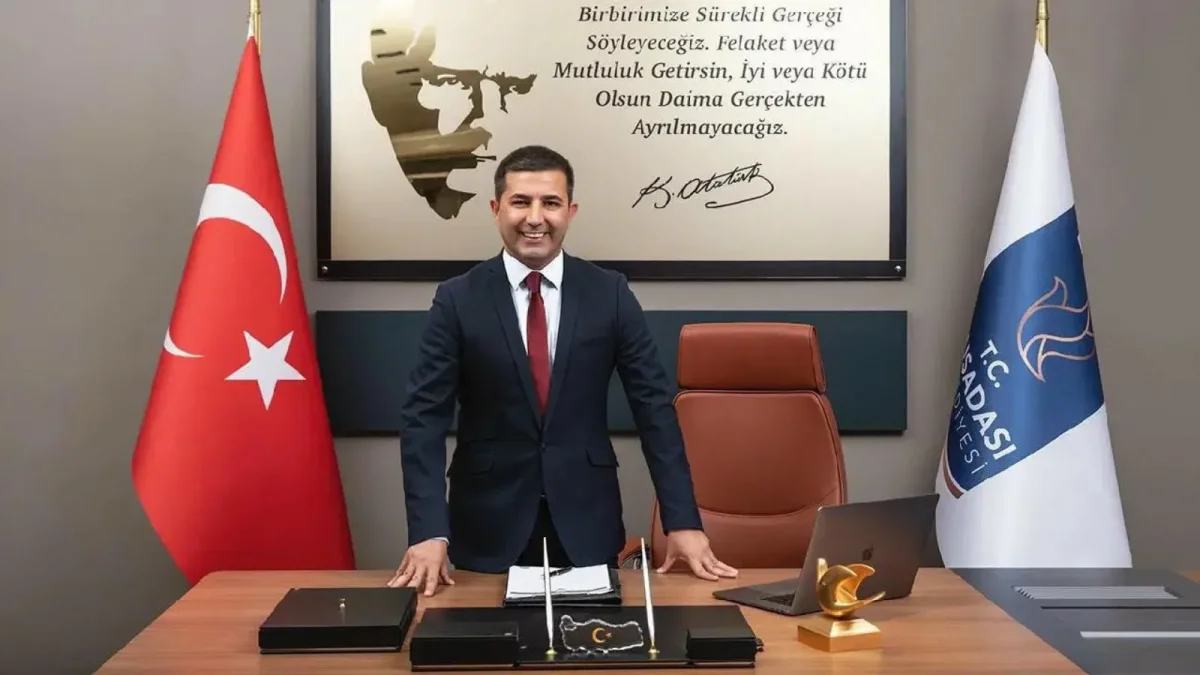 Kuşadası’nda rüşvet operasyonu: Başkan gözaltına alındı