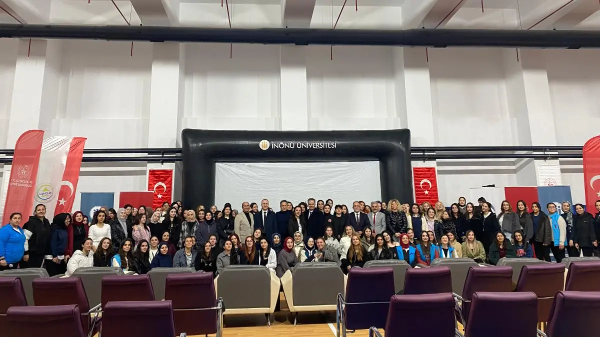 Malatya Beydağı’nda kız öğrenci kampı başladı