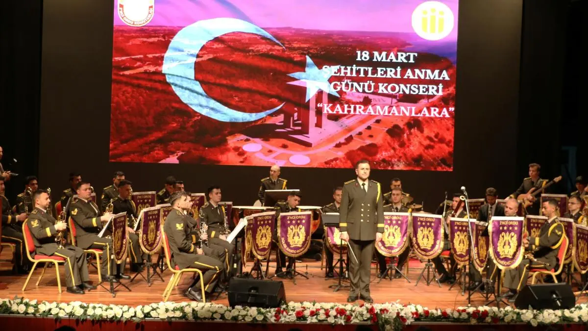 Malatya’da 2. Ordu Bandosu’ndan 18 Mart konseri