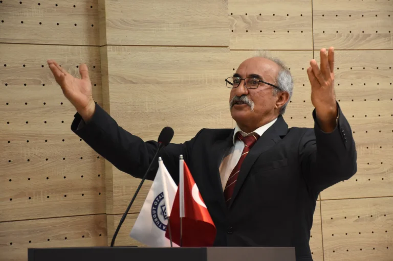 Malatya’da İstiklal Marşı’nın 105. yılına özel anlamlı program