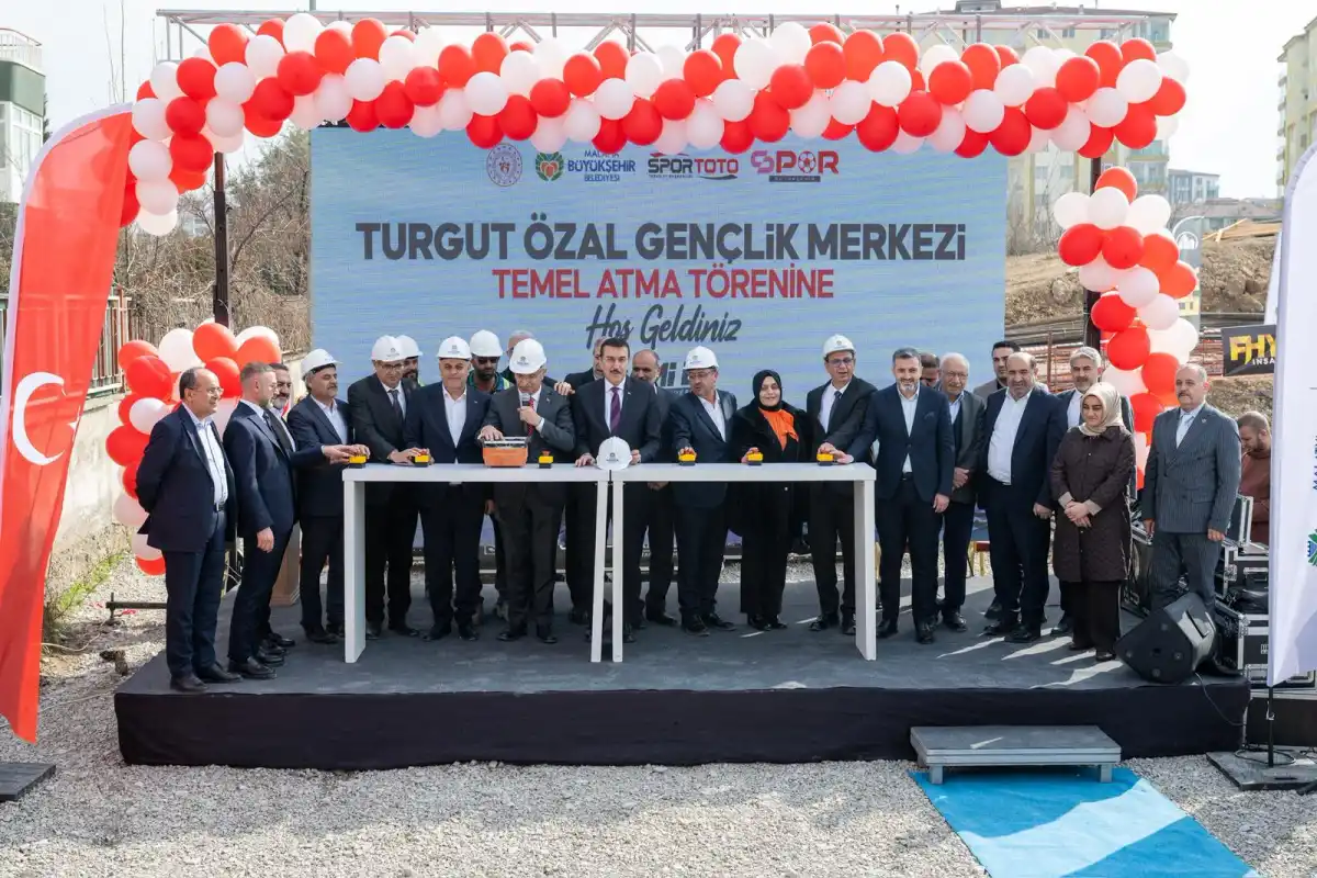 Malatya’da Turgut Özal Gençlik Merkezi’nin temeli atıldı