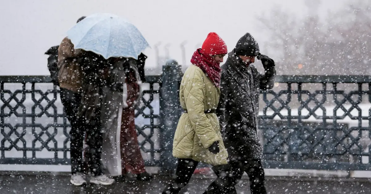 Mart kapıdan baktıracak: Hafta sonu kar ve fırtına geliyor