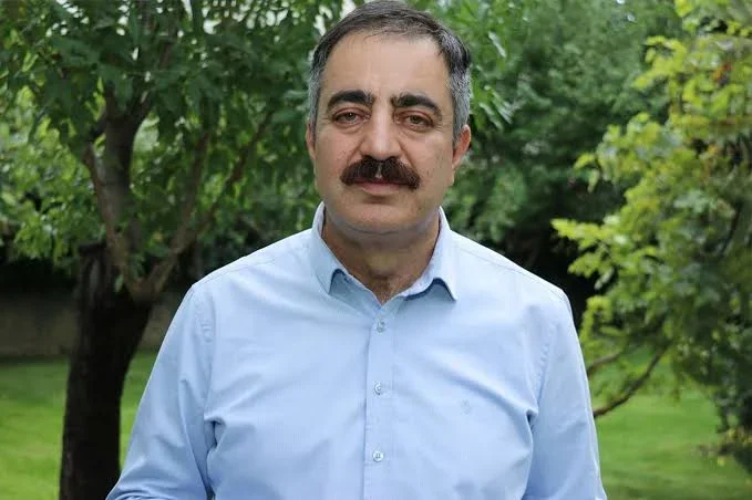 Prof. Dr. Veysel Ayhan: Bölgesel savaş riski artıyor