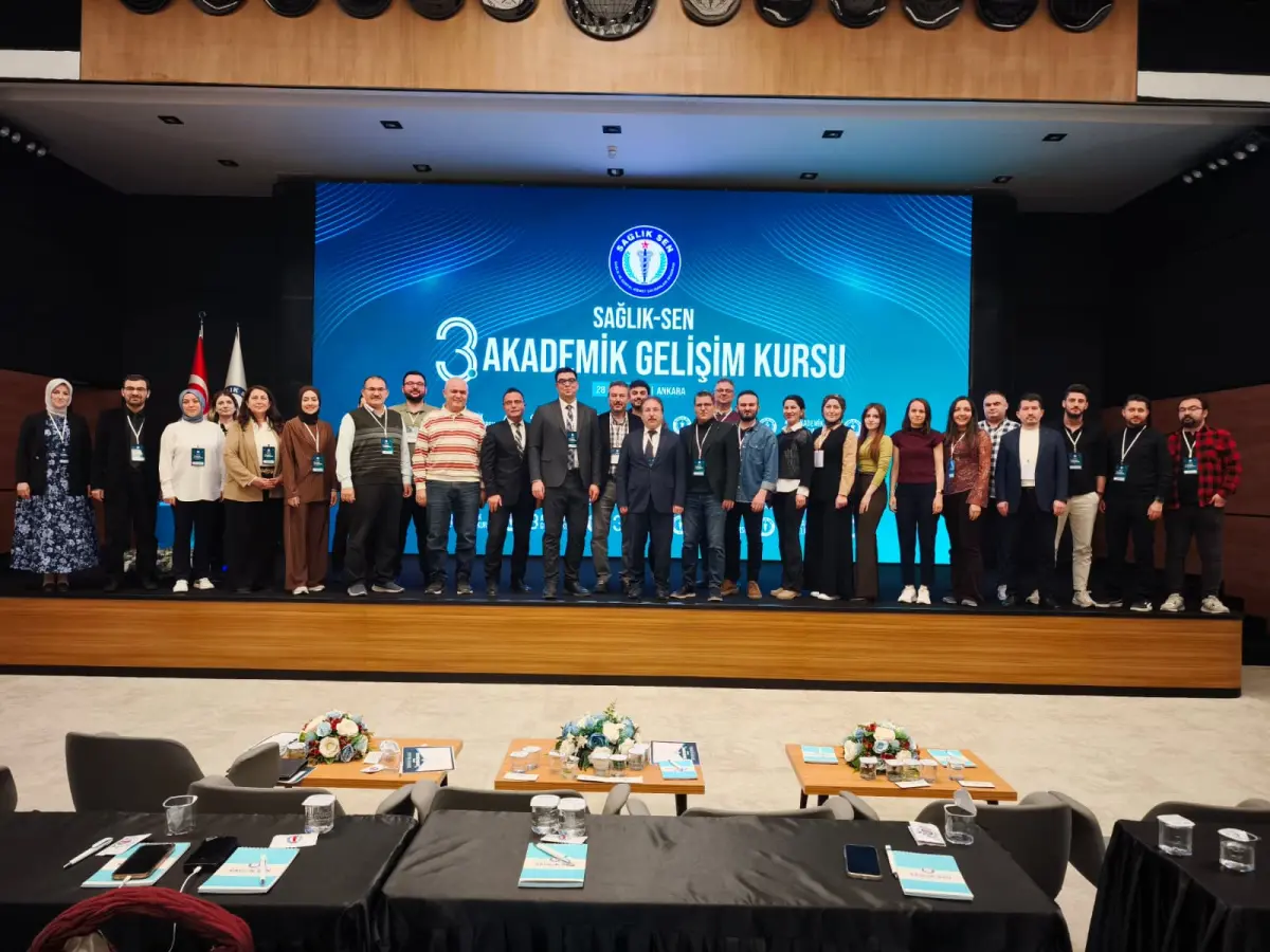 Sağlık-Sen’den Akademik Gelişim Kursu