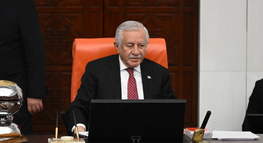 15 Yaş Altına Sosyal Medya Yasağı TBMM’de Kabul Edildi