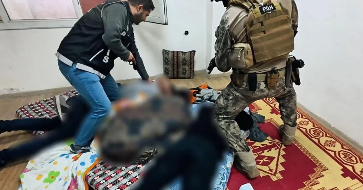 59 ilde narkotik operasyonu: Tonlarca uyuşturucu ele geçirildi