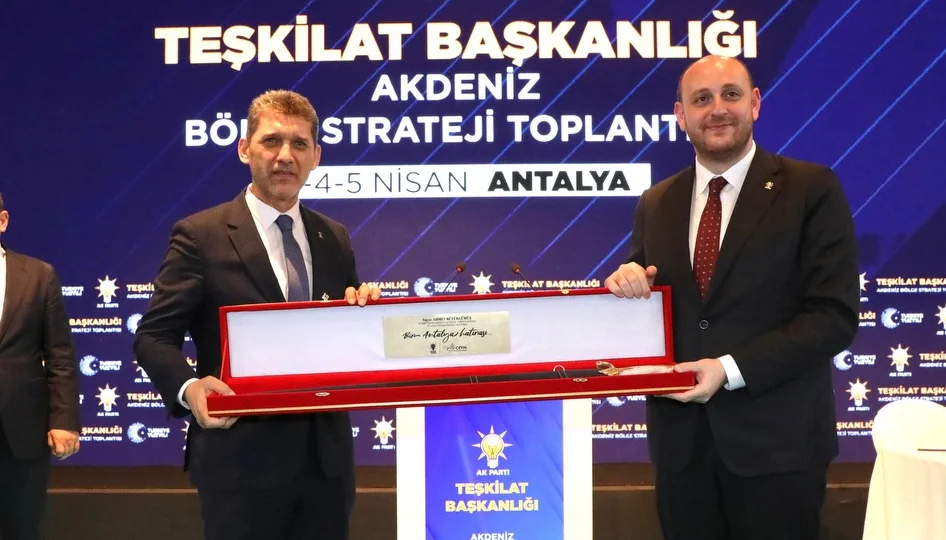 Ali Çetin: “Sahadan kopmayan siyasetle geleceğe hazırlanıyoruz”