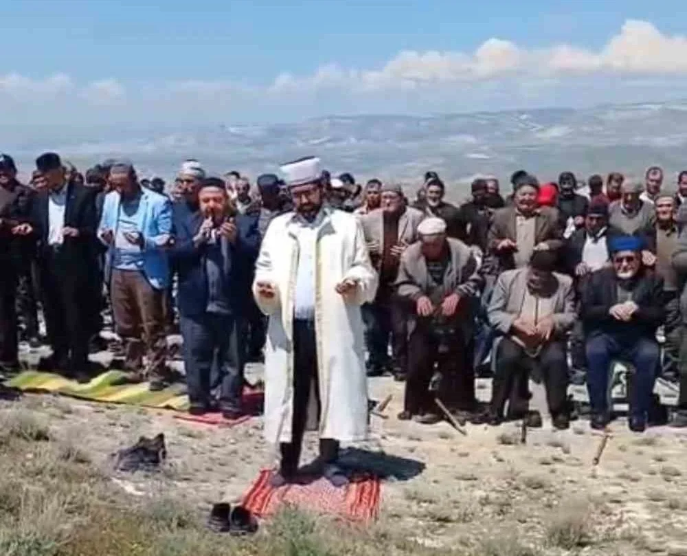 Ankara Beypazarı’nda vatandaşlar yağmur duası yaptı